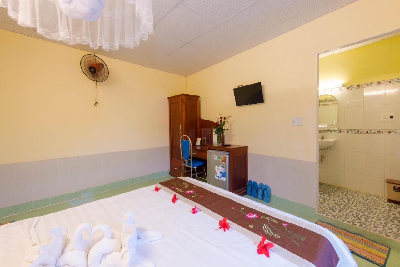 Bougain Villeas Homestay Hoi An Exterior foto