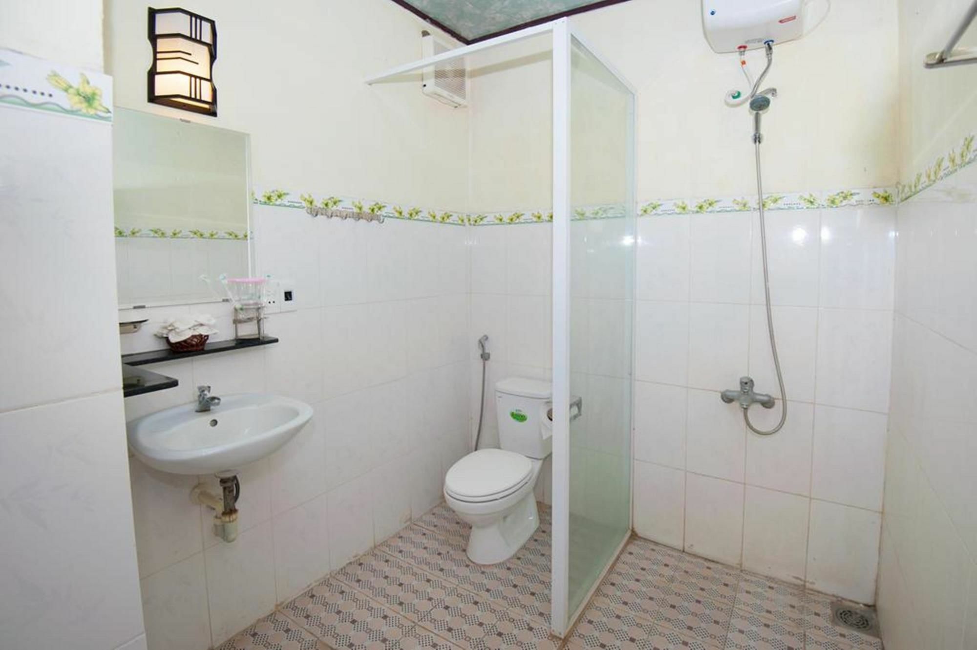 Bougain Villeas Homestay Hoi An Exterior foto